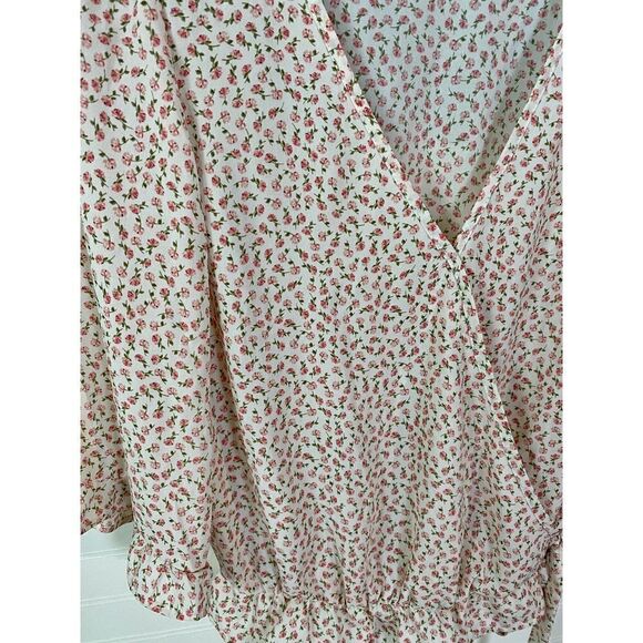 Sienna Sky Cream and Pink Floral Wrap 3/4 Sleeve Blouse Size Small - Picture 2 of 11